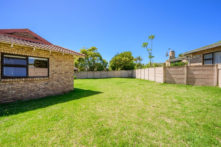 3 Bedroom Property for Sale in Beverley Grove Eastern Cape